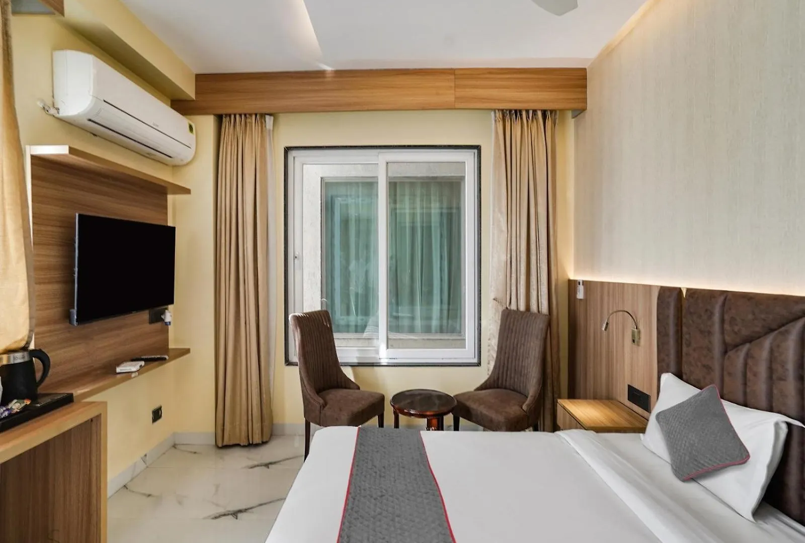 Hotel Grand Premium New Delhi India