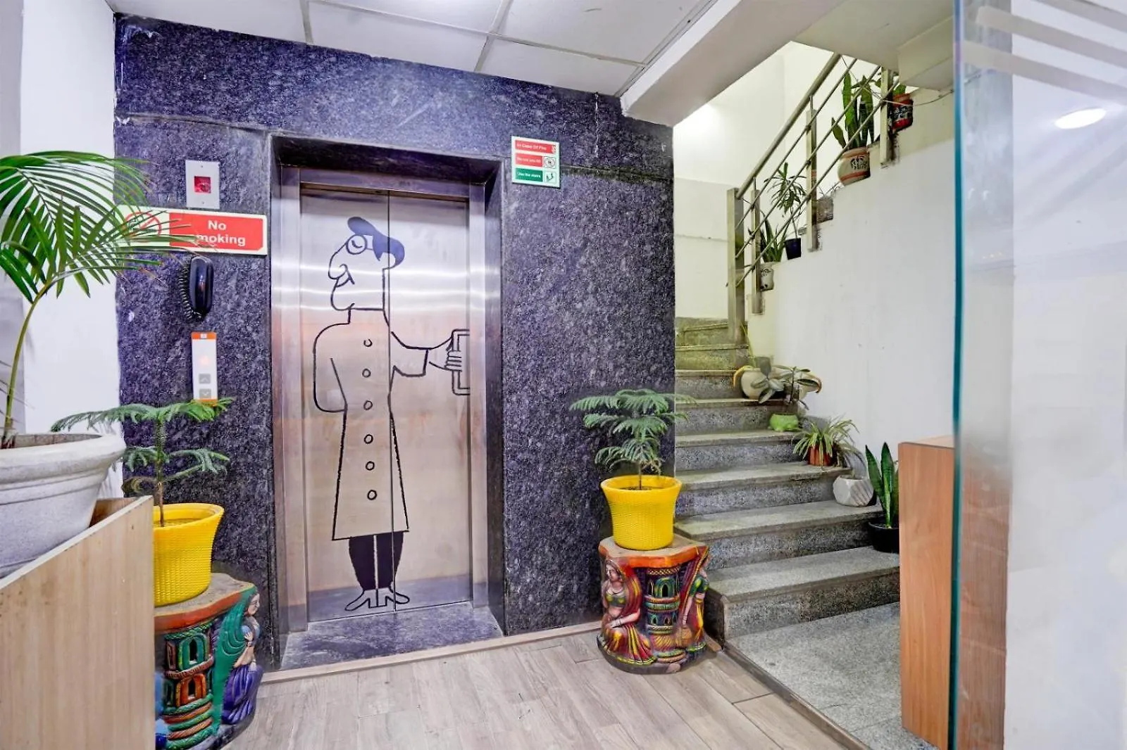 Hotel Grand Premium New Delhi
