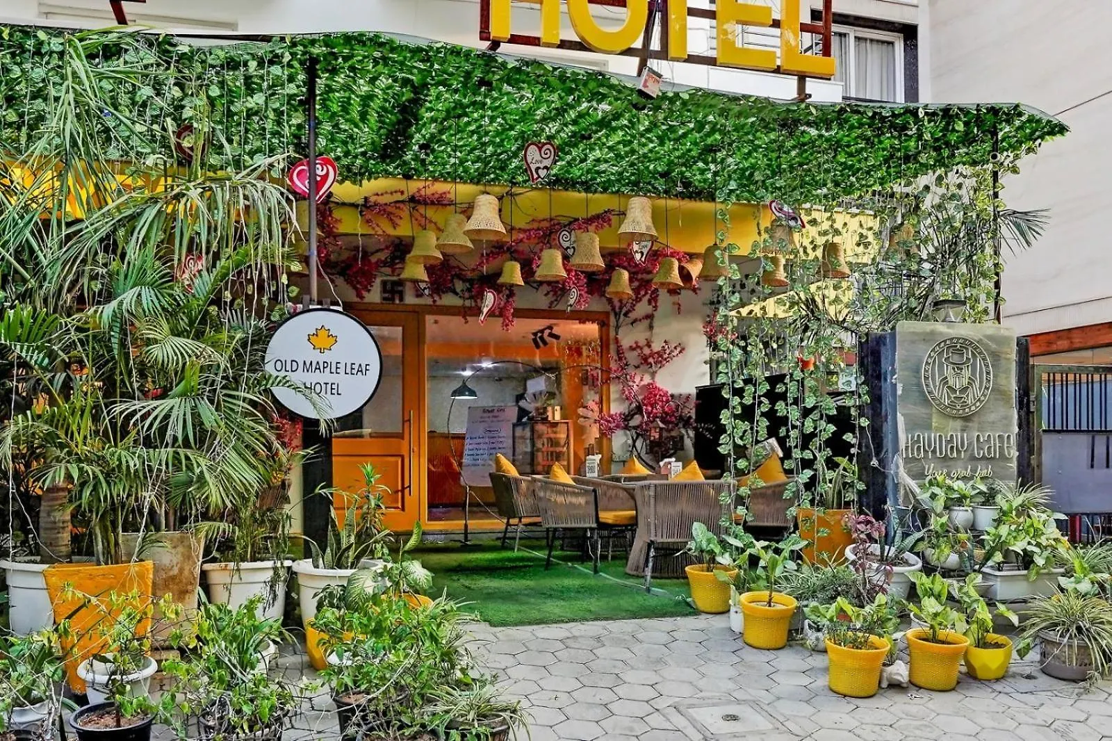 Hotel Grand Premium New Delhi